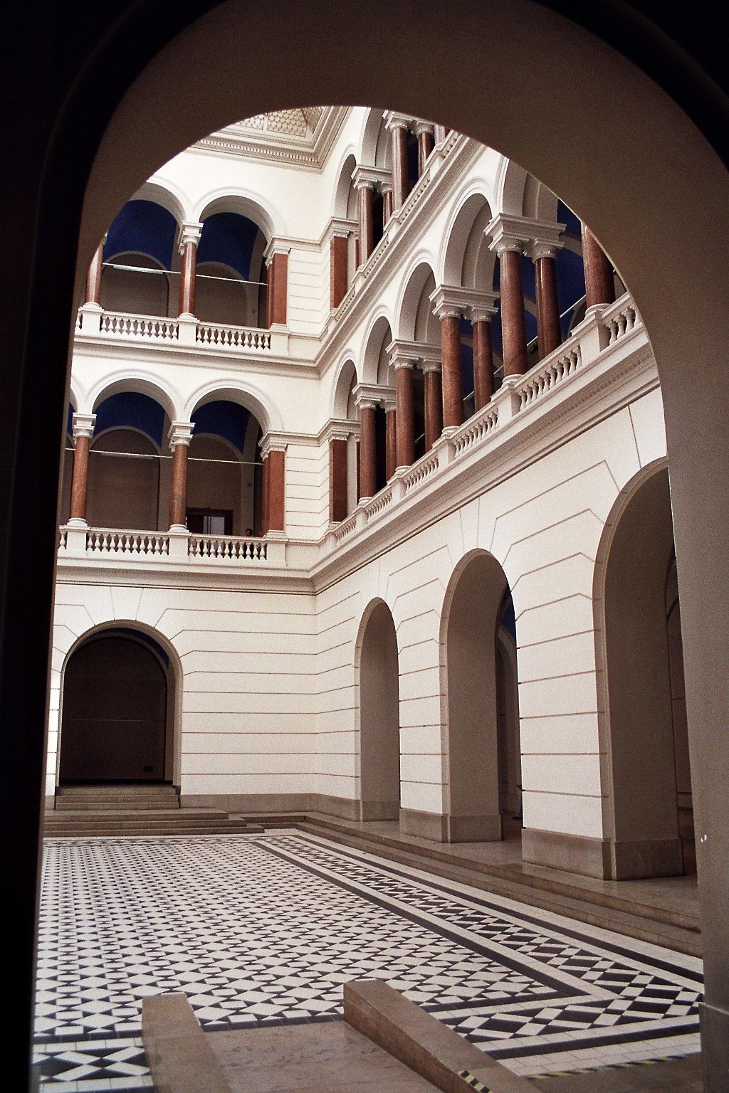 Technische Universität Berlin, interior hall