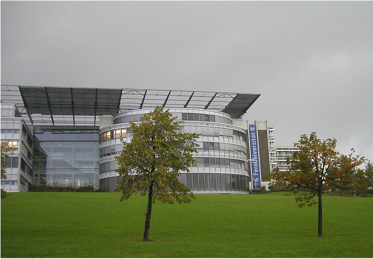 FernUniversität in Hagen - TGZ im Herbst 2004