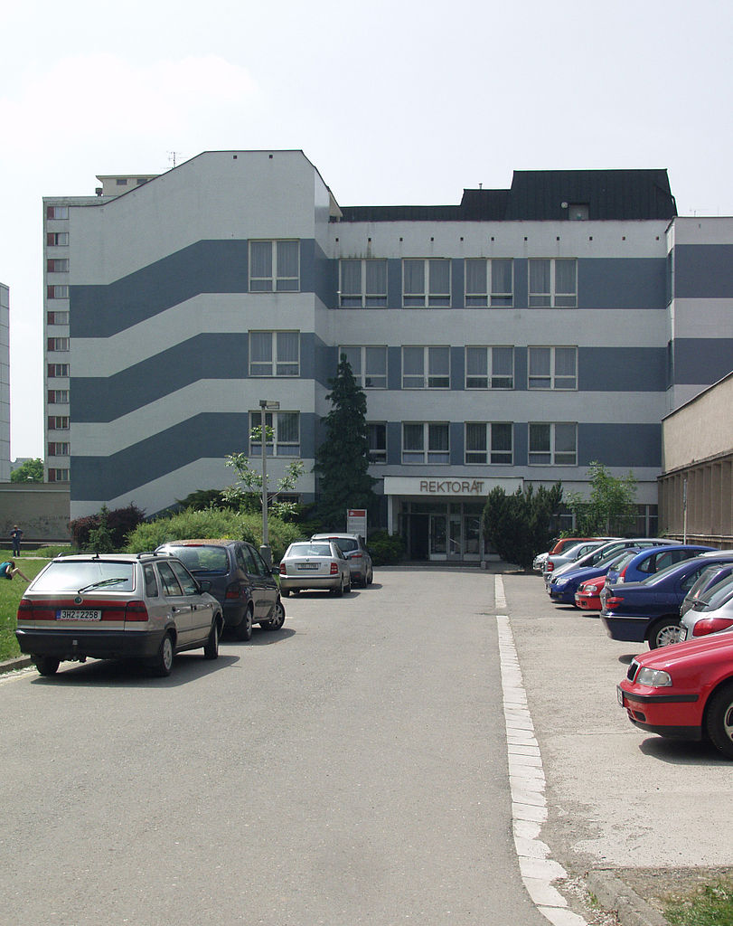 Univerzita Pardubice - rektorát