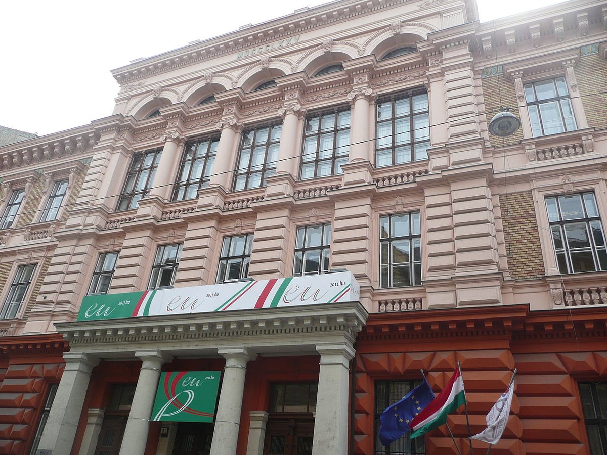 Budapest Business School - BBS building at the Markó utca, 2011